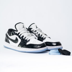 NK retro 1 charol negra blanca