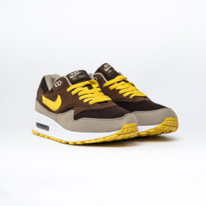 NK Air max cafe amarillo