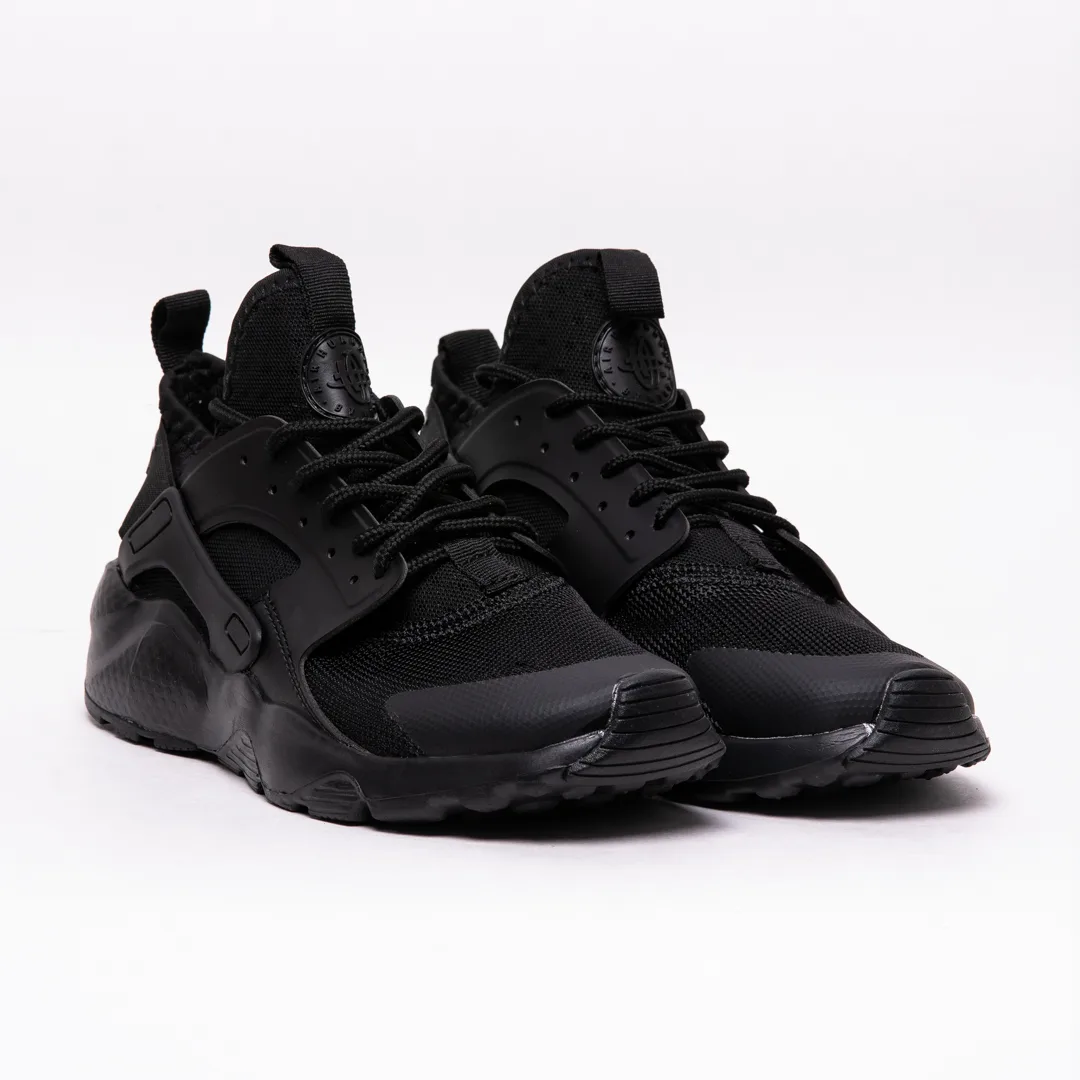 NK Huarache negra